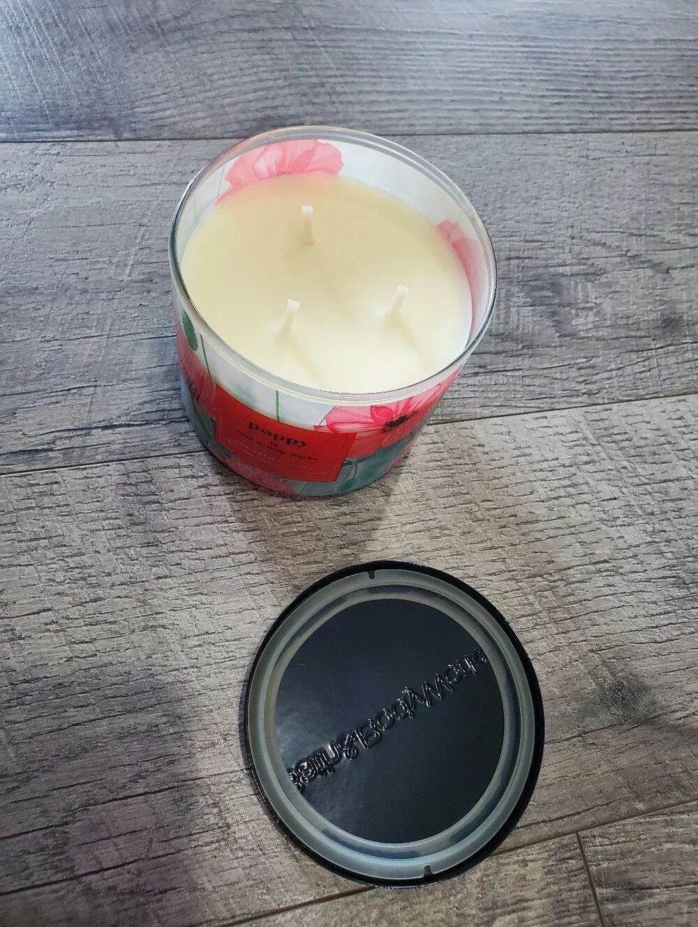 Bath And Body Works Poppy 3 Wick Candle - Picture 3 of 4
